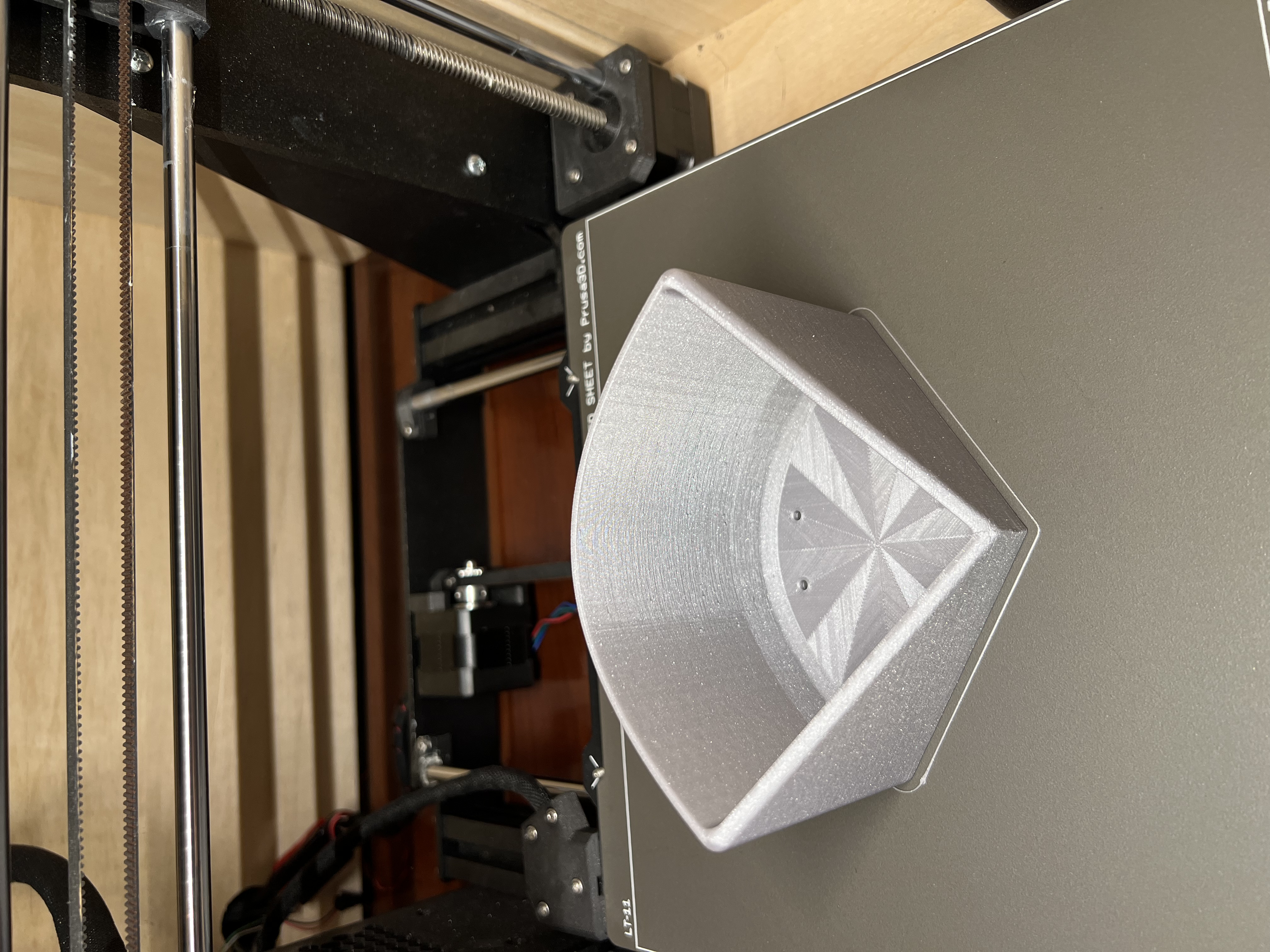 Giá treo tai nghe gắn tường