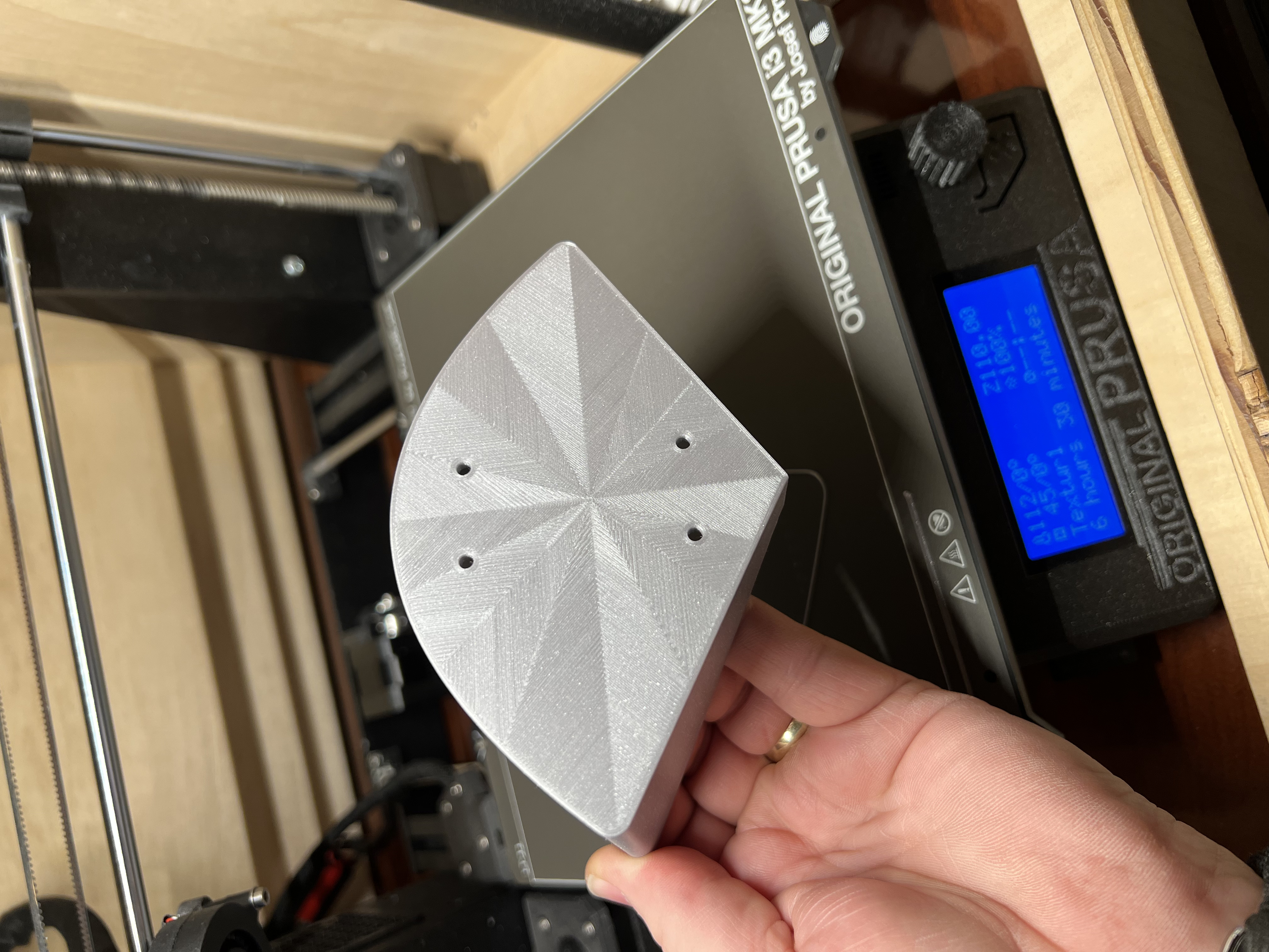 Giá treo tai nghe gắn tường