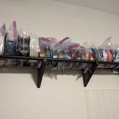 Giá Đỡ Cuộn Dây Tóc Treo Tường