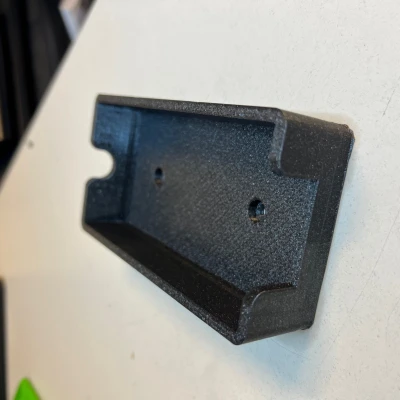 Giá đỡ nguồn Shure PS60E gắn tường