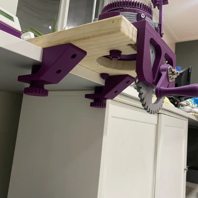 Kẹp Bàn Máy Vớ Gia Đình/Vòng Tròn Đa Năng