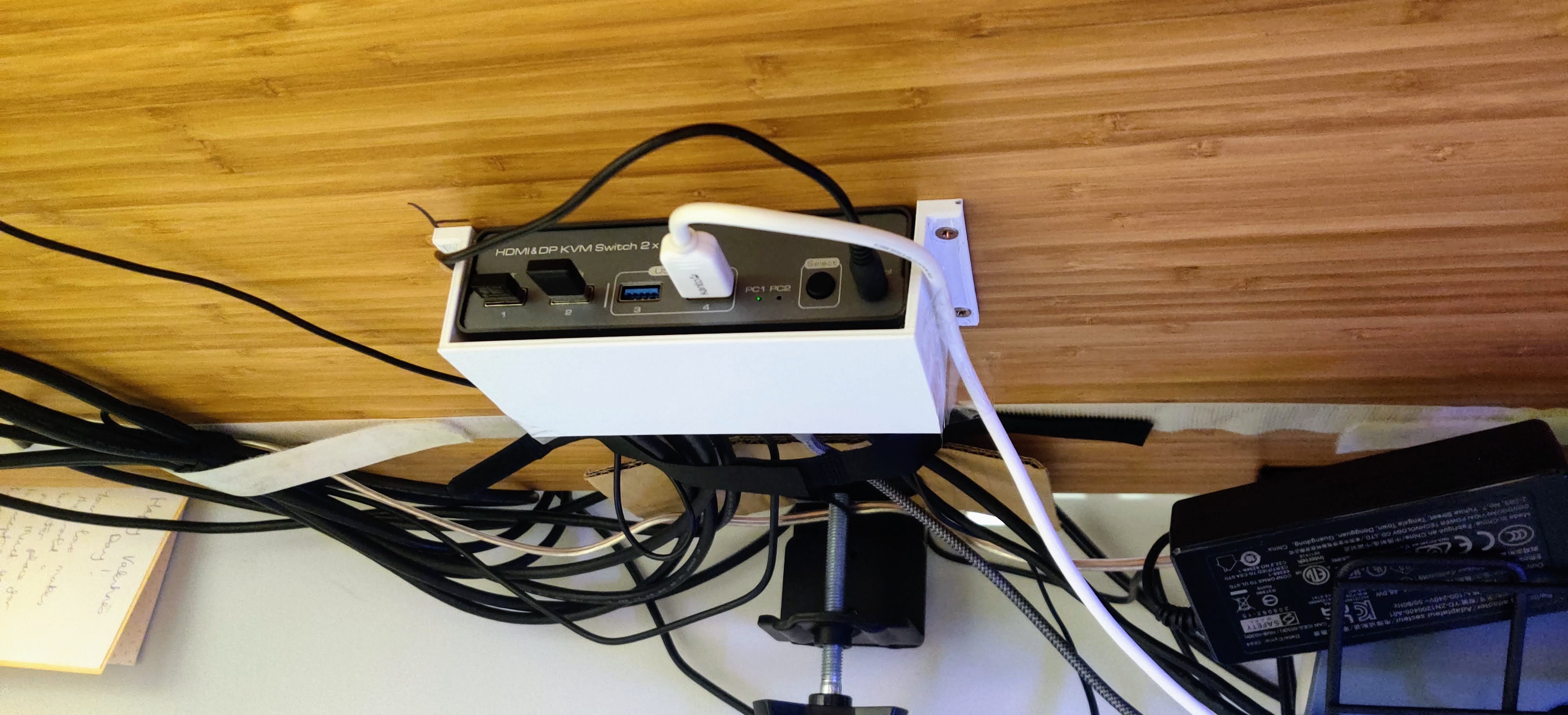 Giá đỡ chuyển đổi KVM