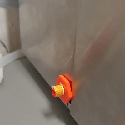 Guzzanti GZ 123 - Spigot để làm đầy và làm trống