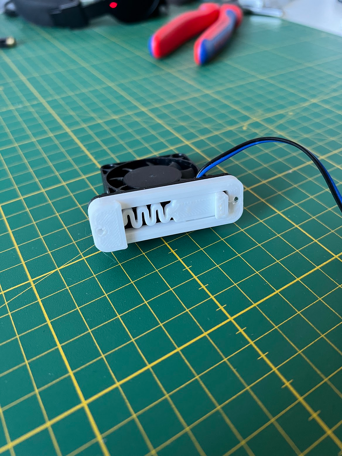 GIÁ ĐỠ DIN KIỂU LÒ XO MODULAR