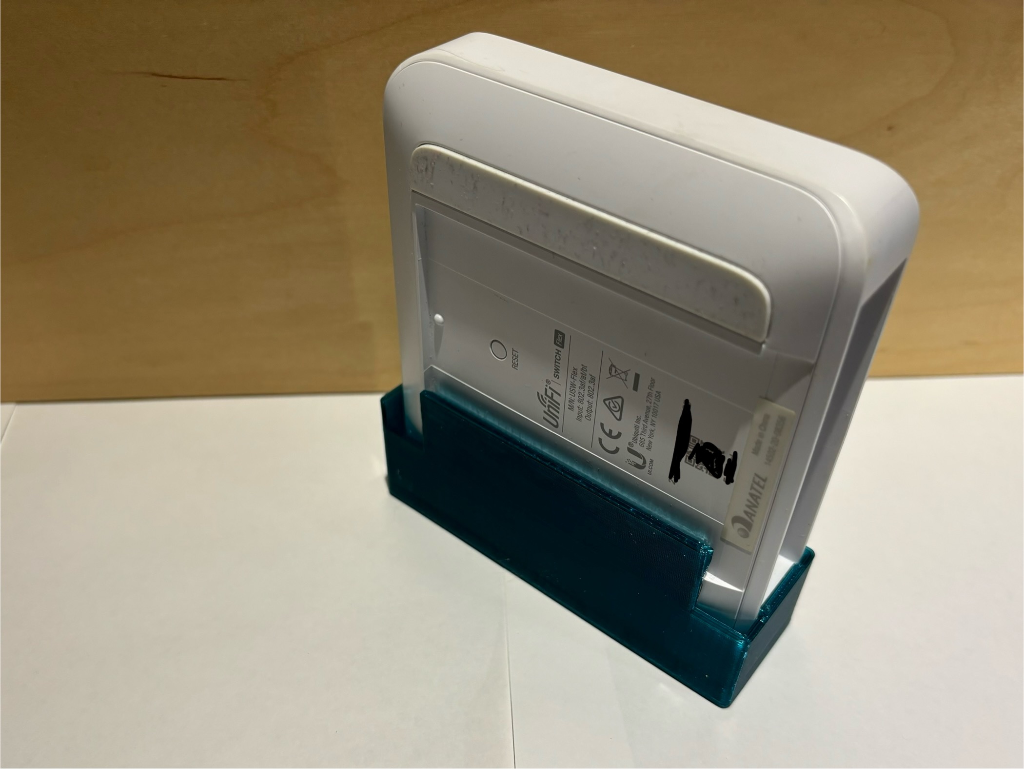 Đế Gắn Din Rail Ubiquiti Unifi Flex (Cổng Hướng Xuống)