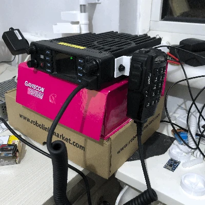 Giá đỡ micro gắn sườn Anytone 578