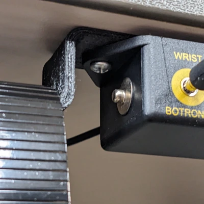 Móc treo dây đeo chống tĩnh điện cho khối nối đất Botron B9742