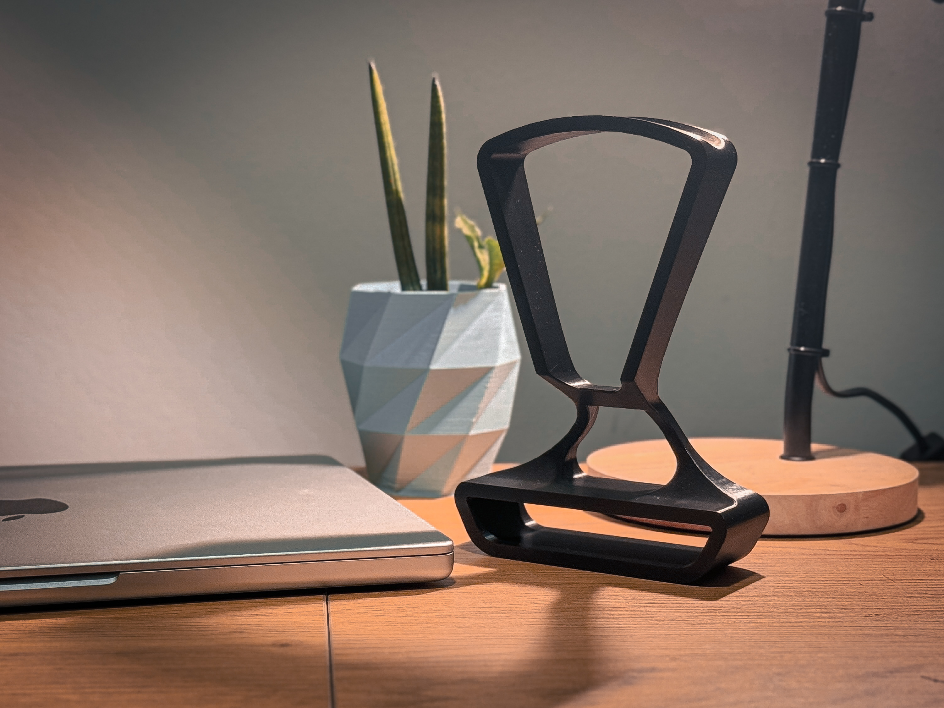 Giá đỡ tai nghe hiện đại (dành cho KOSS PORTA PRO)