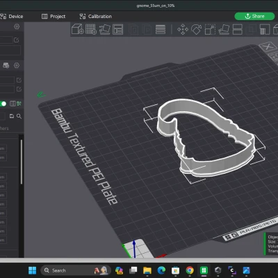 Khuôn Cắt Bánh Quy Hình Gnome Dễ Thương