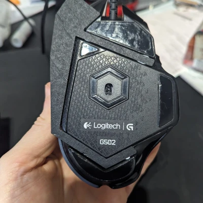 Logitech G502 Chuột đơn giản