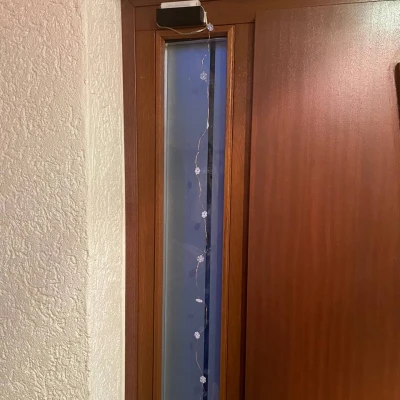 Đế giữ hộp pin đèn LED dây trang trí