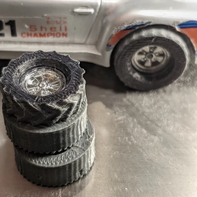 Lốp sau xe slotcar Autobahn 4004