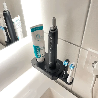 Giá Treo Bàn Chải Điện Oral B IO Có Trạm Sạc, Chỗ Để Kem Đánh Răng & Đầu Bàn Chải
