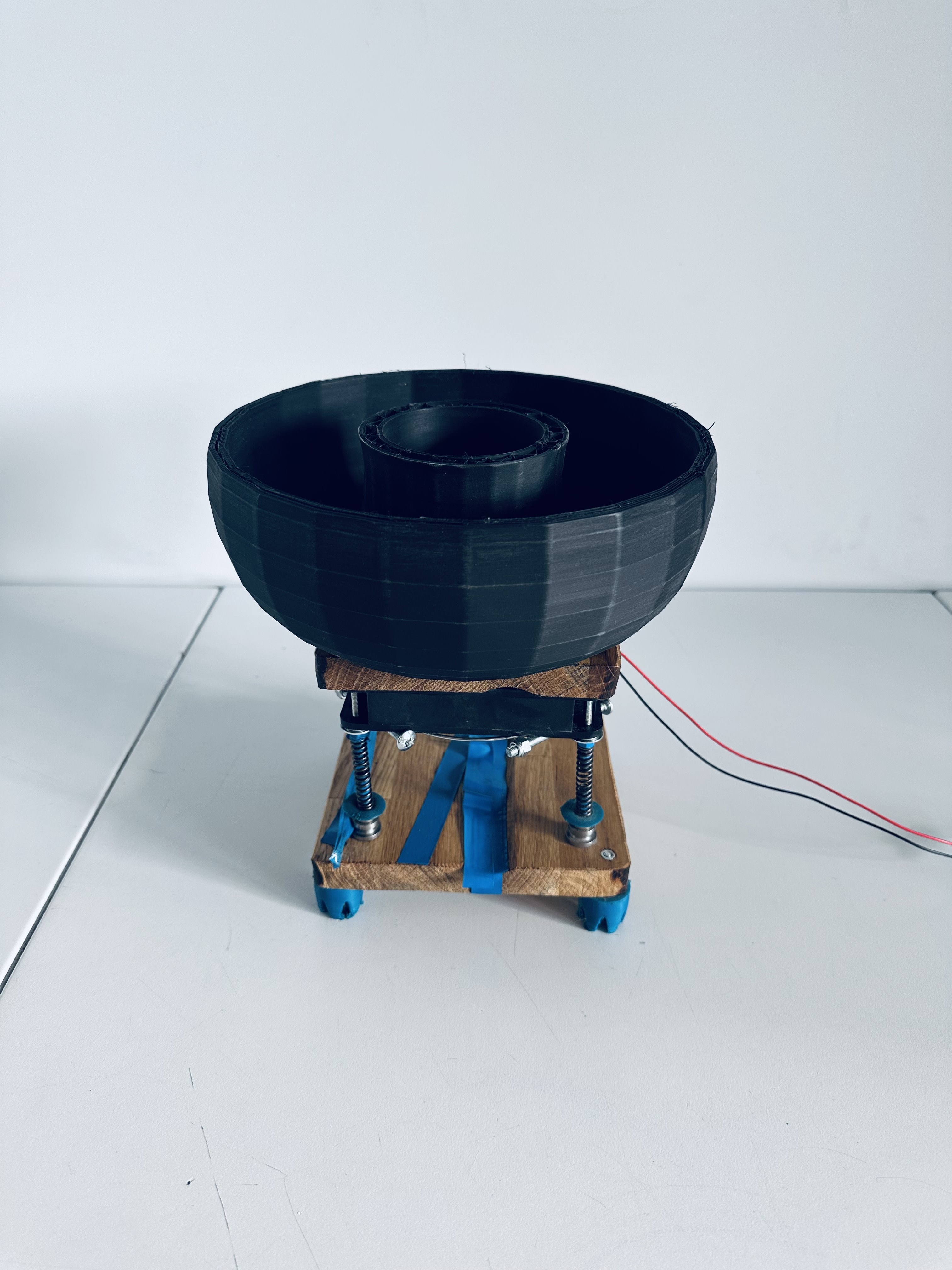 Thùng Đựng Máy Rung Đánh Bóng