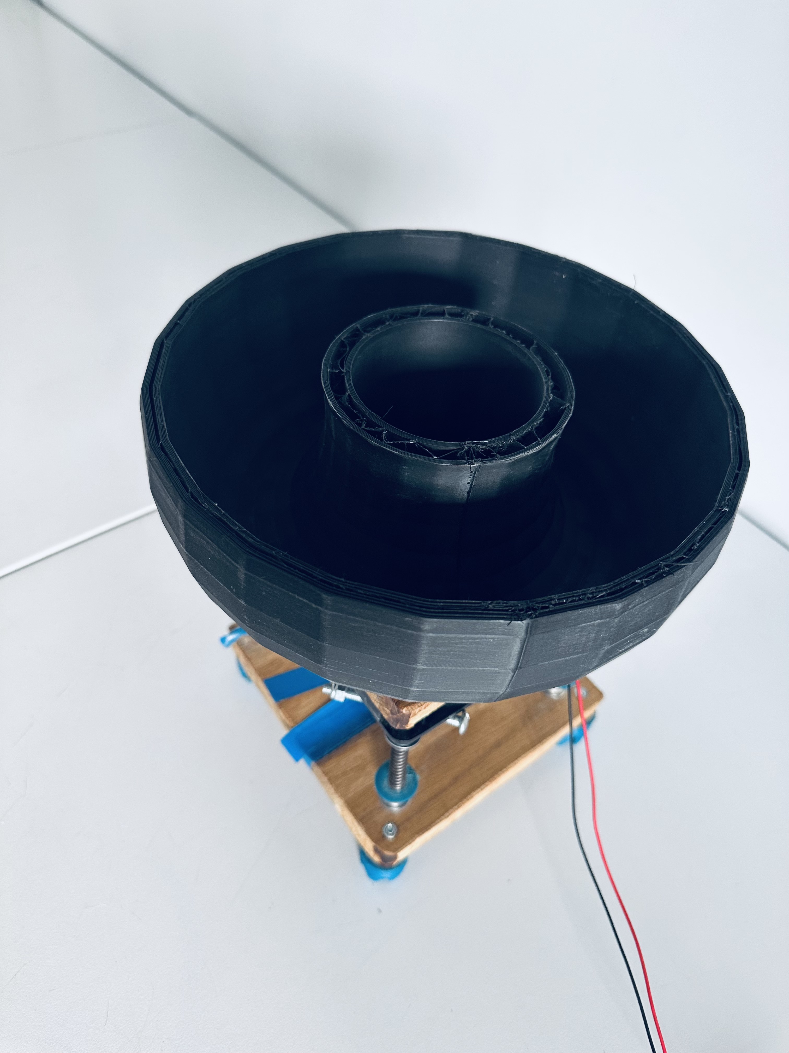 Thùng Đựng Máy Rung Đánh Bóng