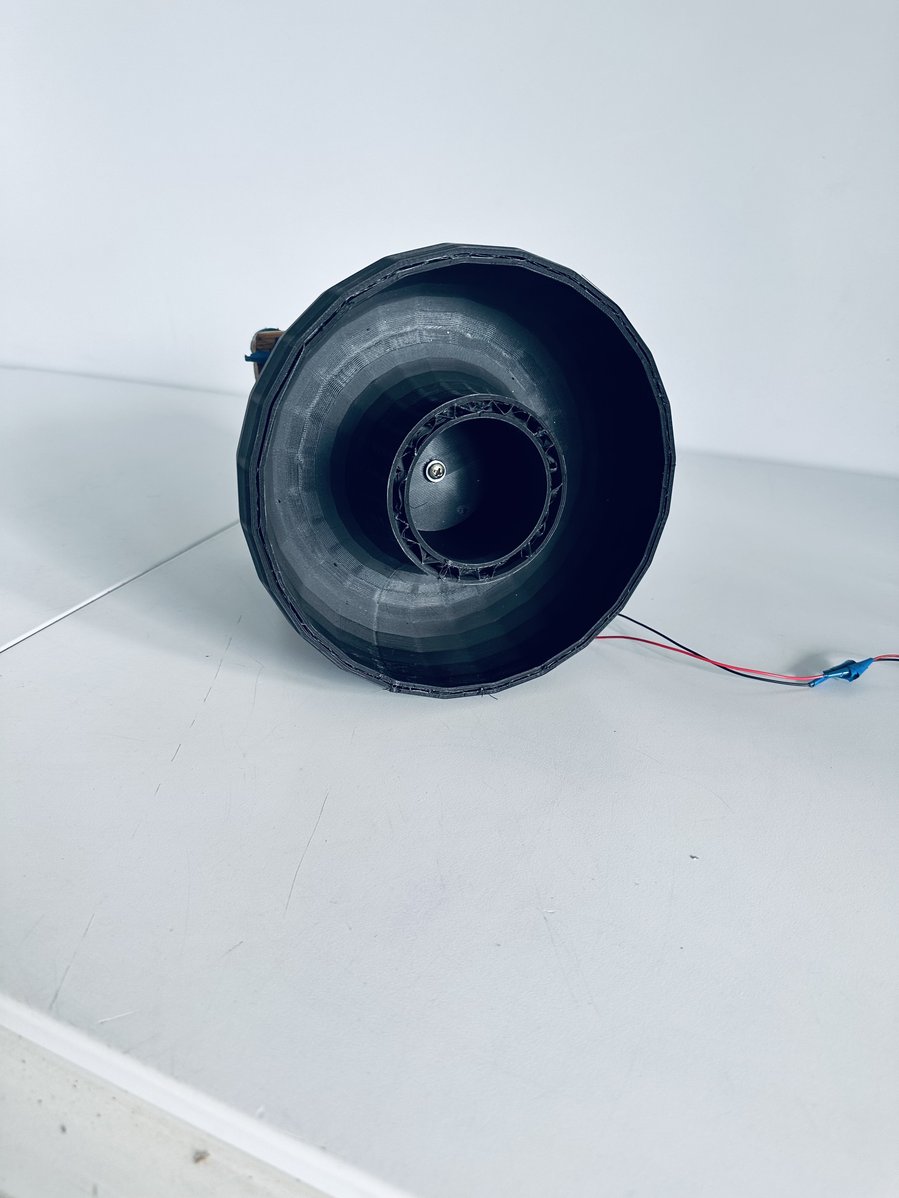 Thùng Đựng Máy Rung Đánh Bóng