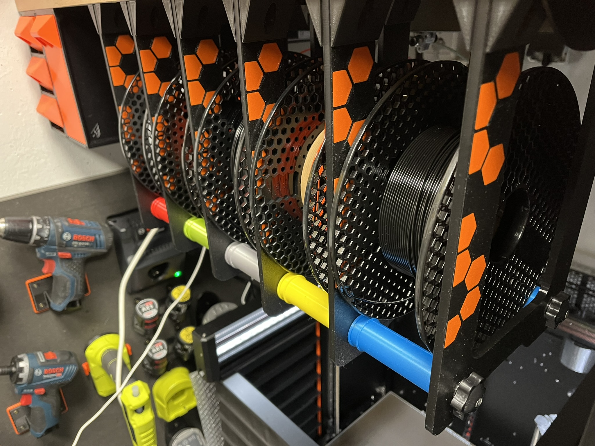 Giá đỡ cuộn sợi nhựa gắn dưới bàn/kệ (mô-đun)