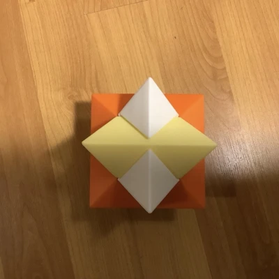 Câu Đố Ngôi Sao Escher