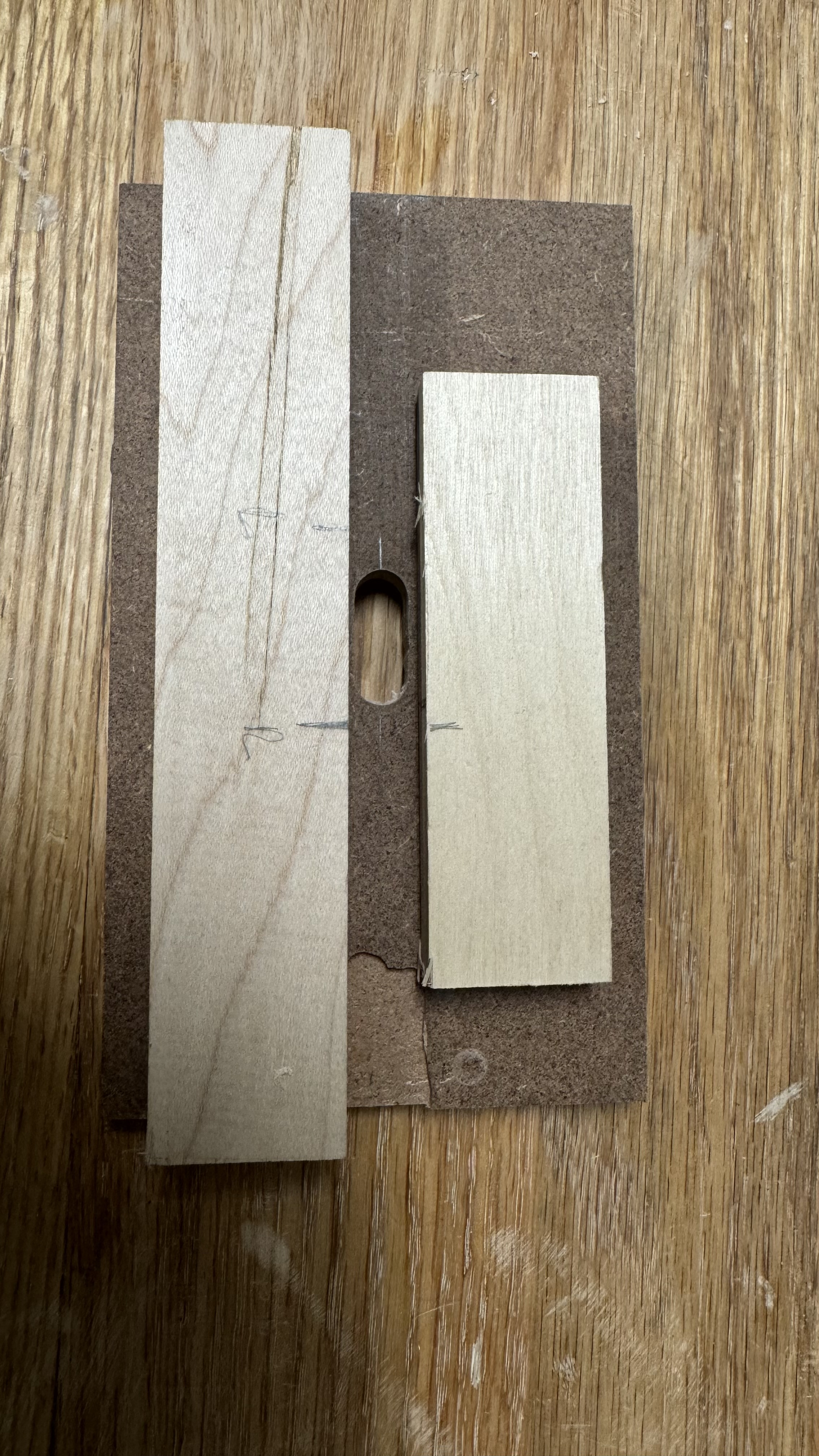 Nếu không thì 100 mẫu