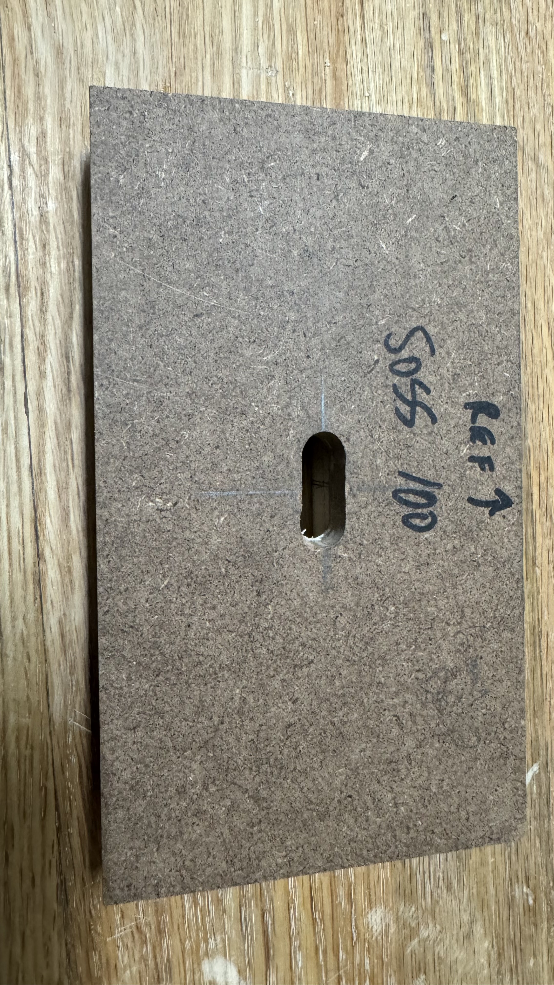 Nếu không thì 100 mẫu