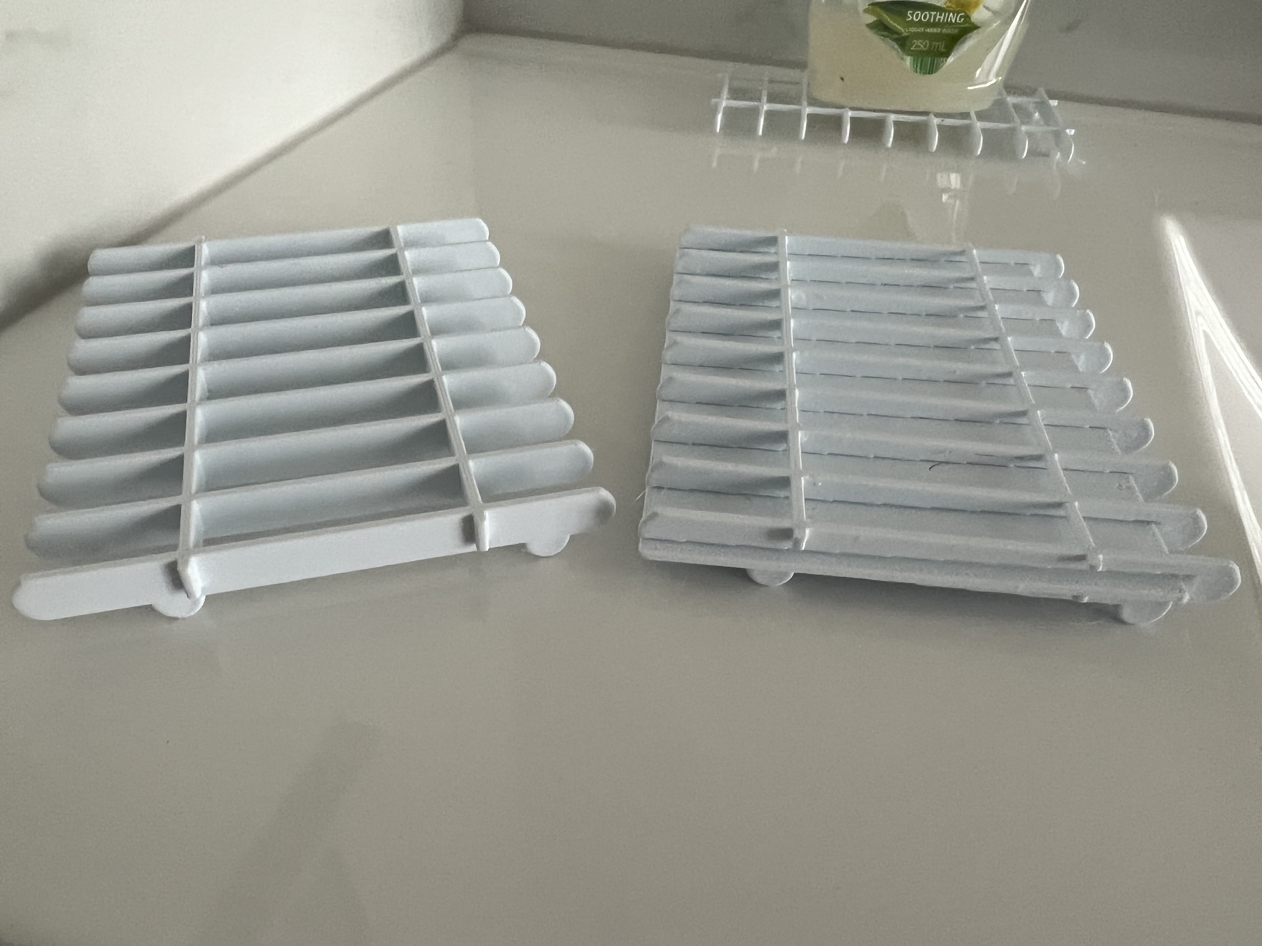 Khay nhỏ giọt (tham số OpenScad)