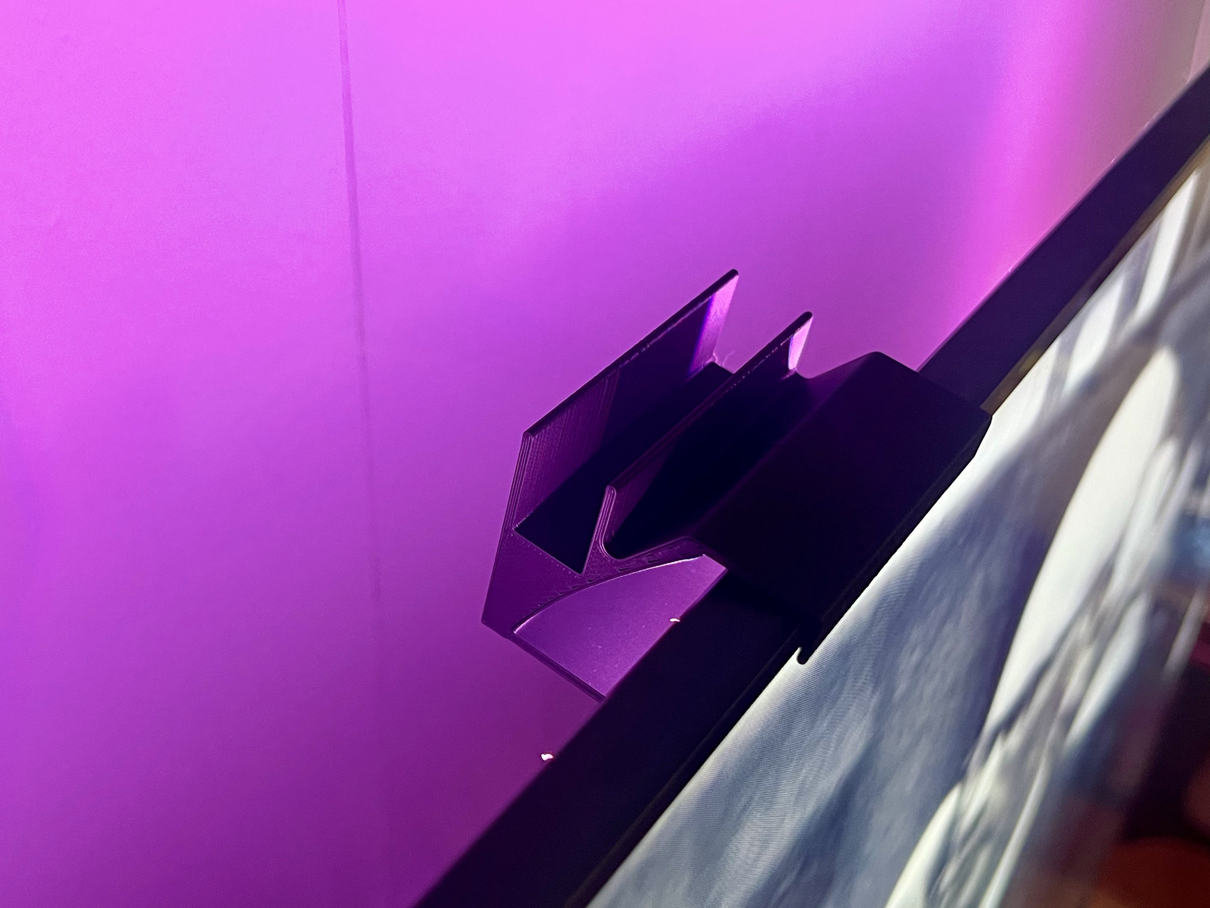 Ngàm Camera iPhone Continuity Cho Apple TV FaceTime Trên TV Samsung QN90B