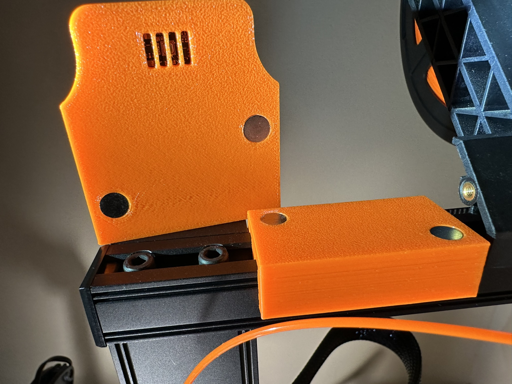 Gắn kết cơ bản (với nam châm) cho đỉnh của Ender 3 S1.