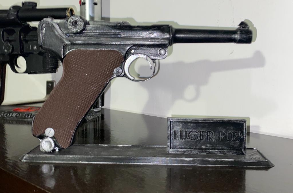 Chân Đế Súng Luger P08