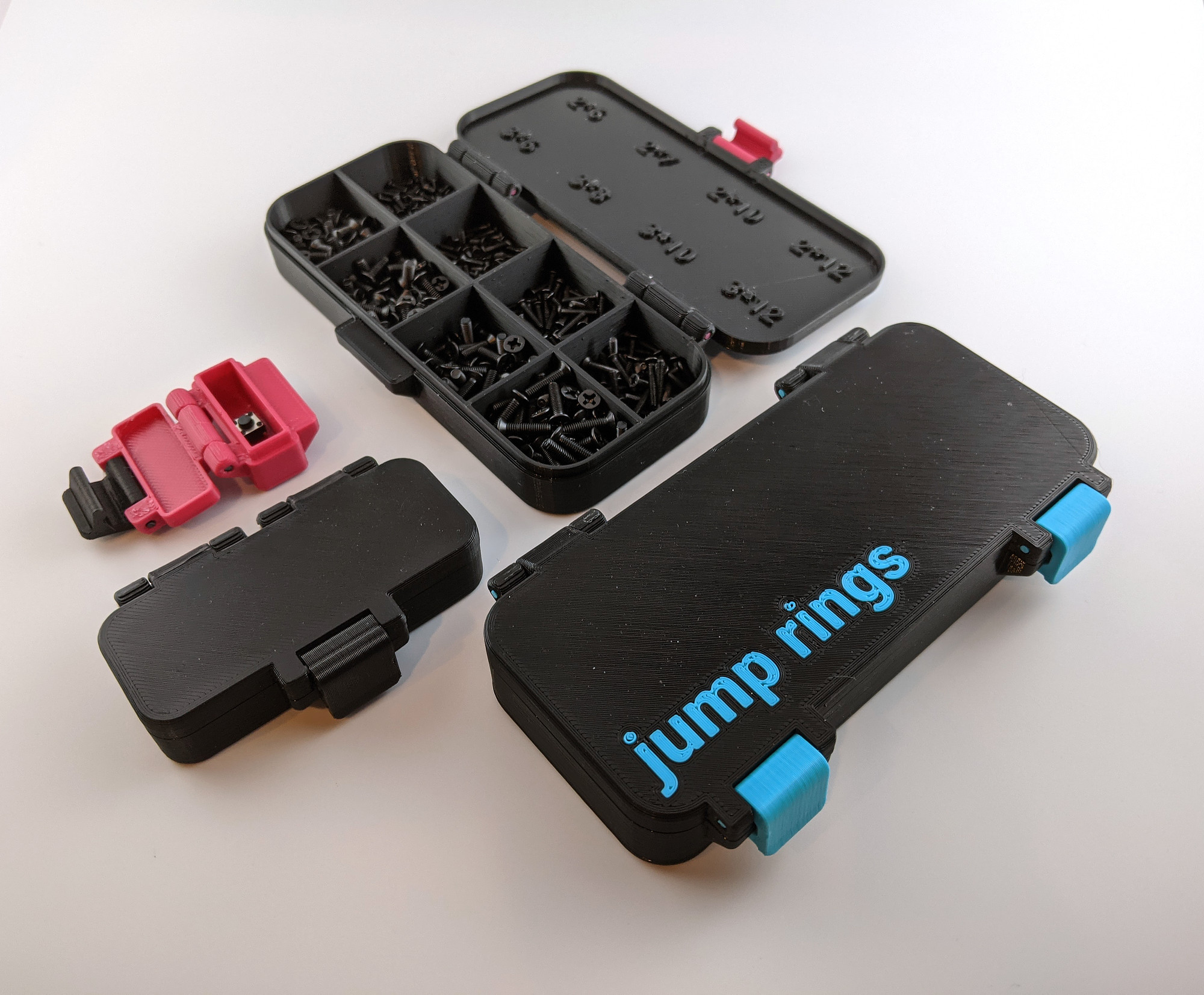 Hộp đựng đồ nhỏ có bản lề theo tham số