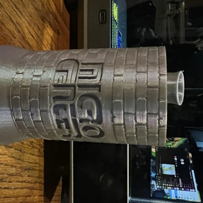 Ly Tháp Xúc Xắc Micro Center