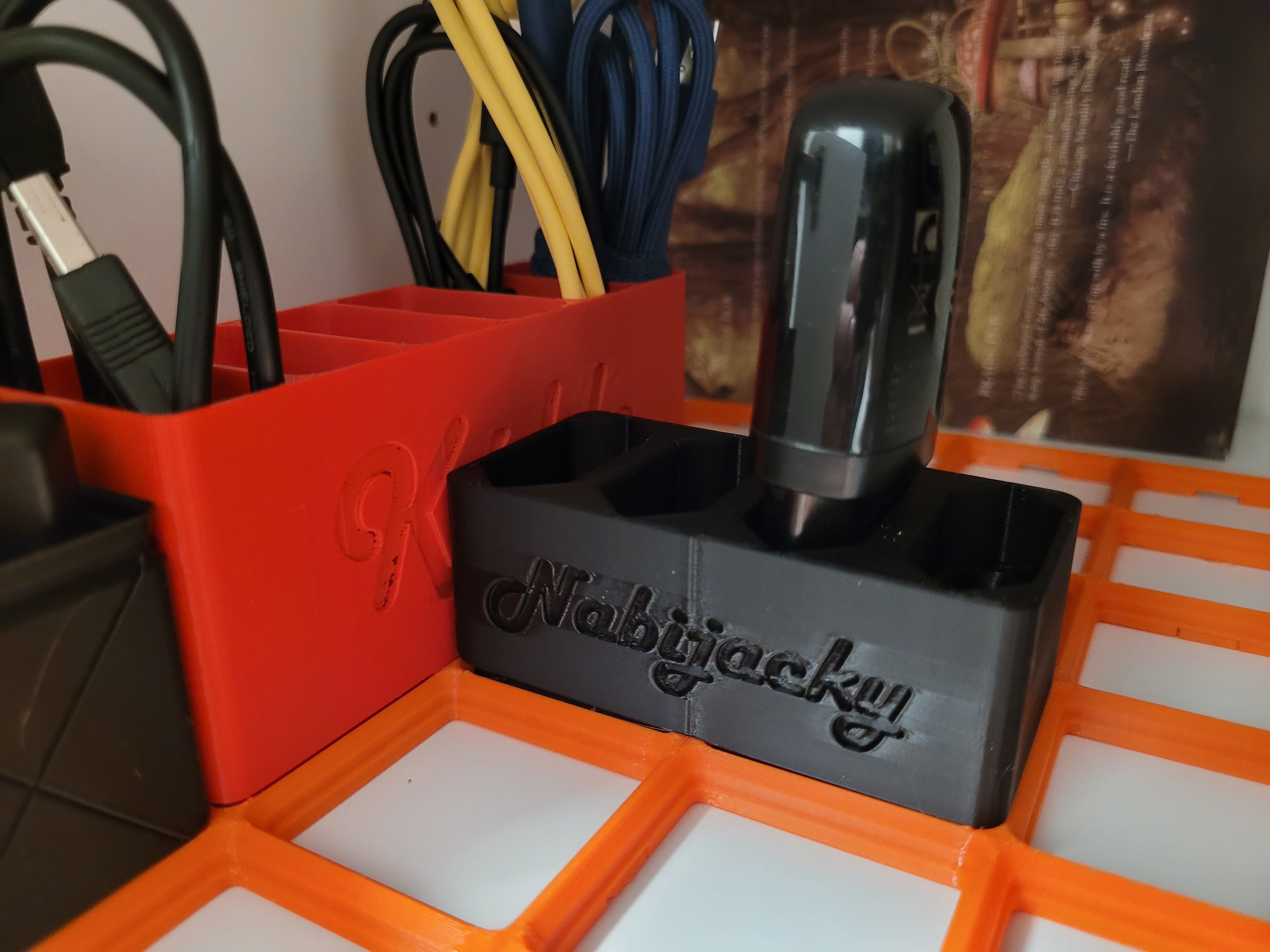 Kệ Sạc USB Gridfinity 2x1