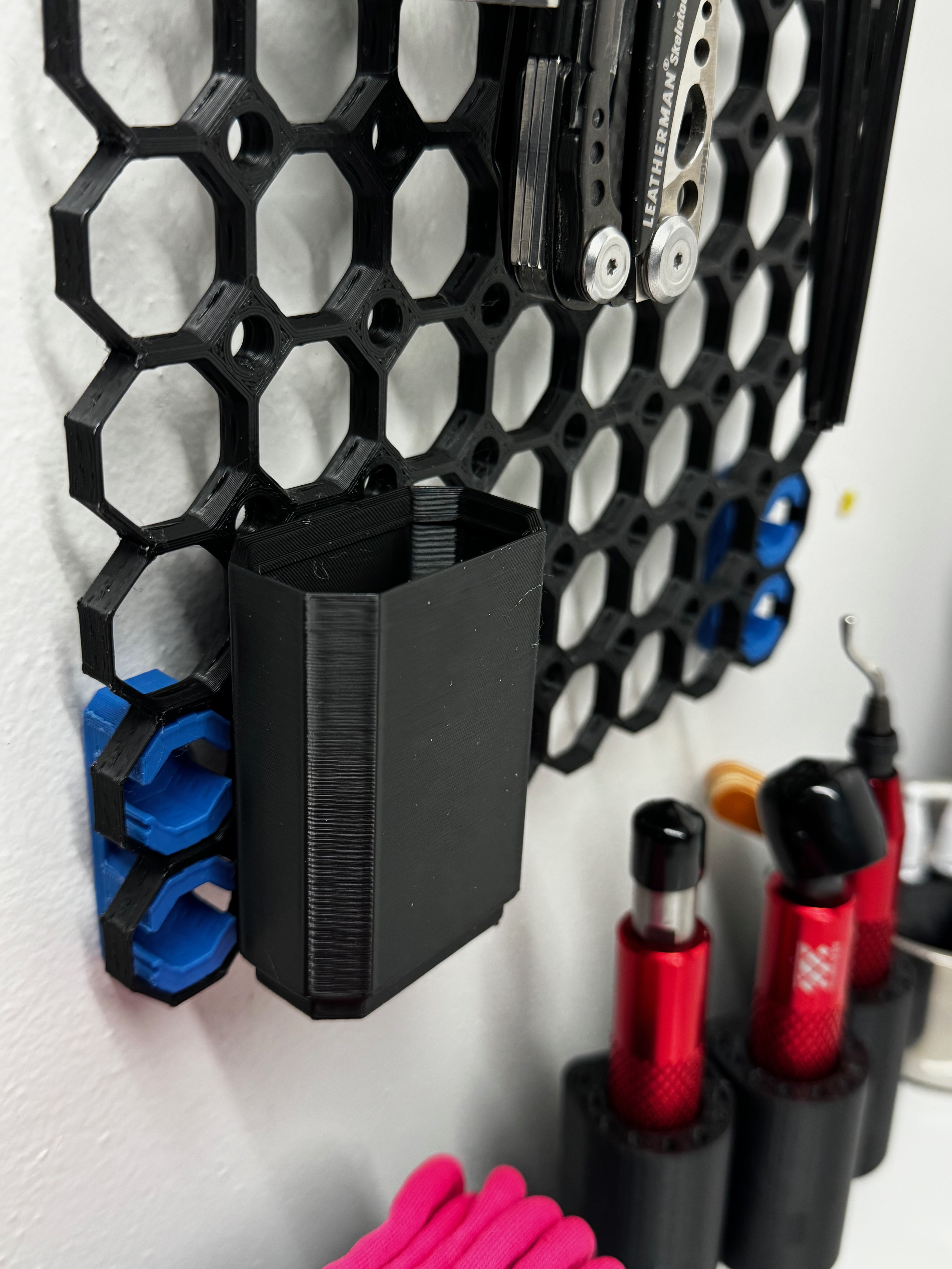 Hộp Lưới Đa Năng Multiboard 1x0.5x1.5 Vừa Vặn