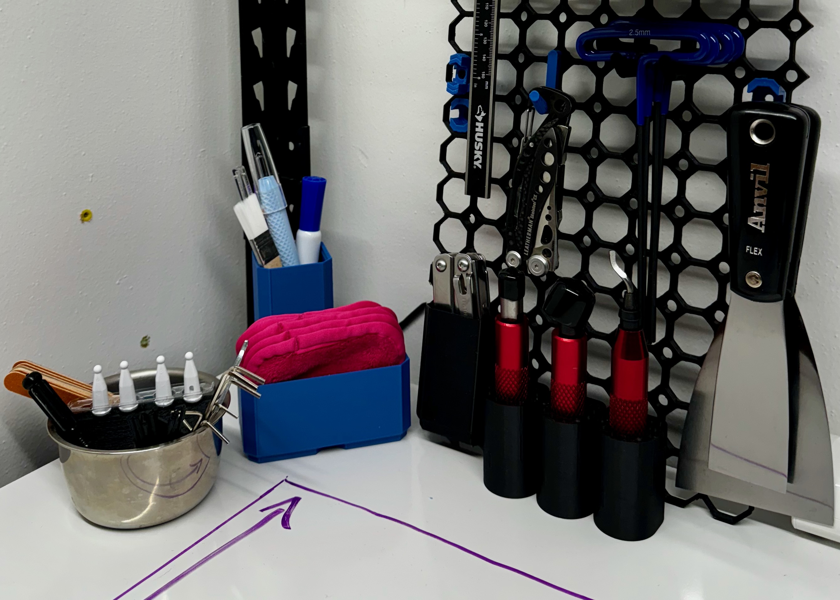 Hộp Lưới Đa Năng Multiboard 1x0.5x1.5 Vừa Vặn