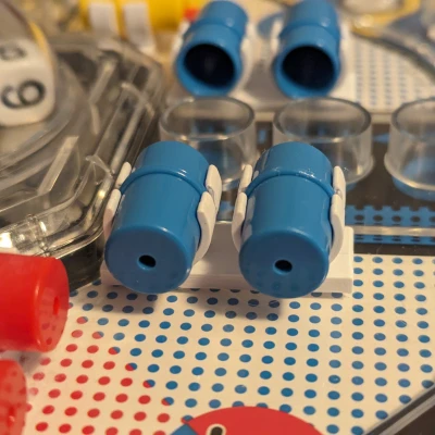 Đế Giữ Quân Cờ Trò Chơi Trouble