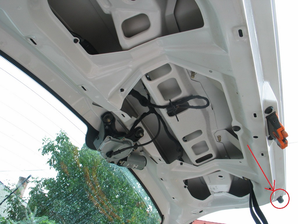 Chặn Cửa Sau Octavia 2 Combi - Mẫu In 3D Thay Thế