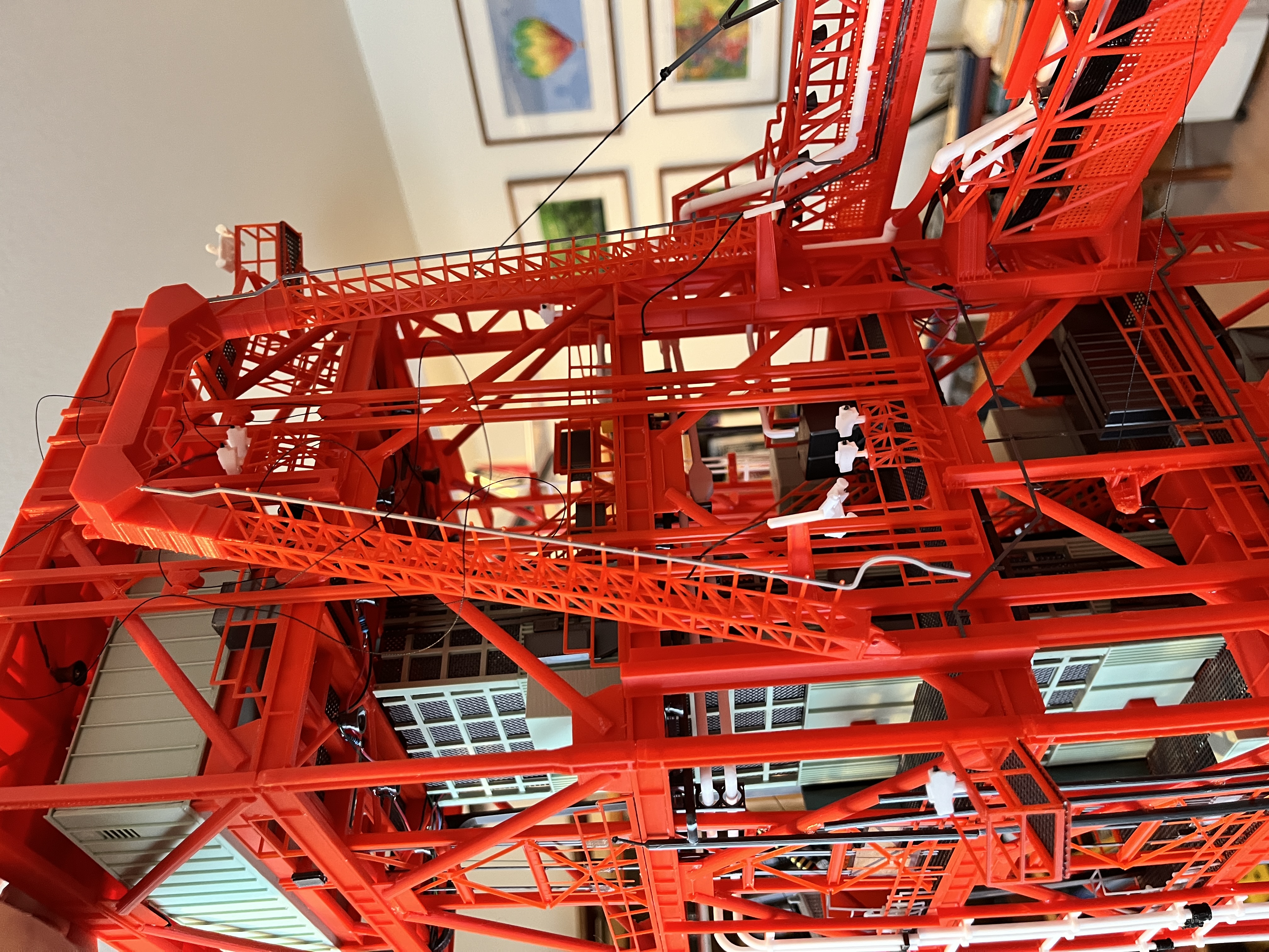 Cánh tay DRRS Apollo LUT