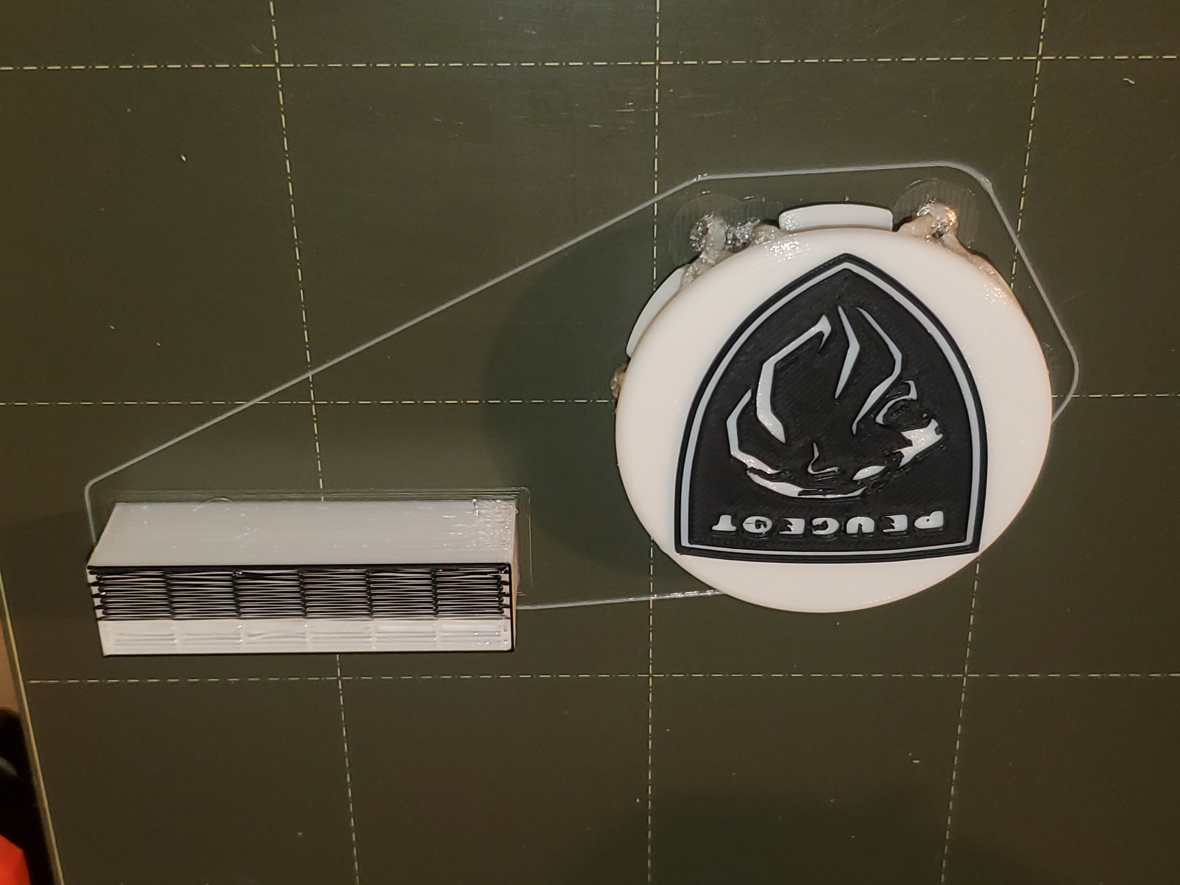 Nắp chụp mâm nhôm 16' sư tử Peugeot 2021