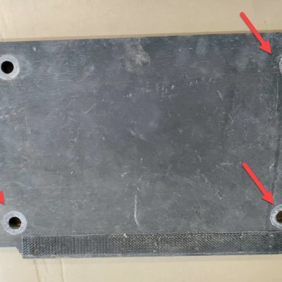 Chốt giữ mâm ECU xe Porsche 944