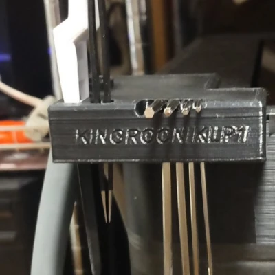 Đế Giữ Dụng Cụ Đơn Giản Cho Kingroon KLP1