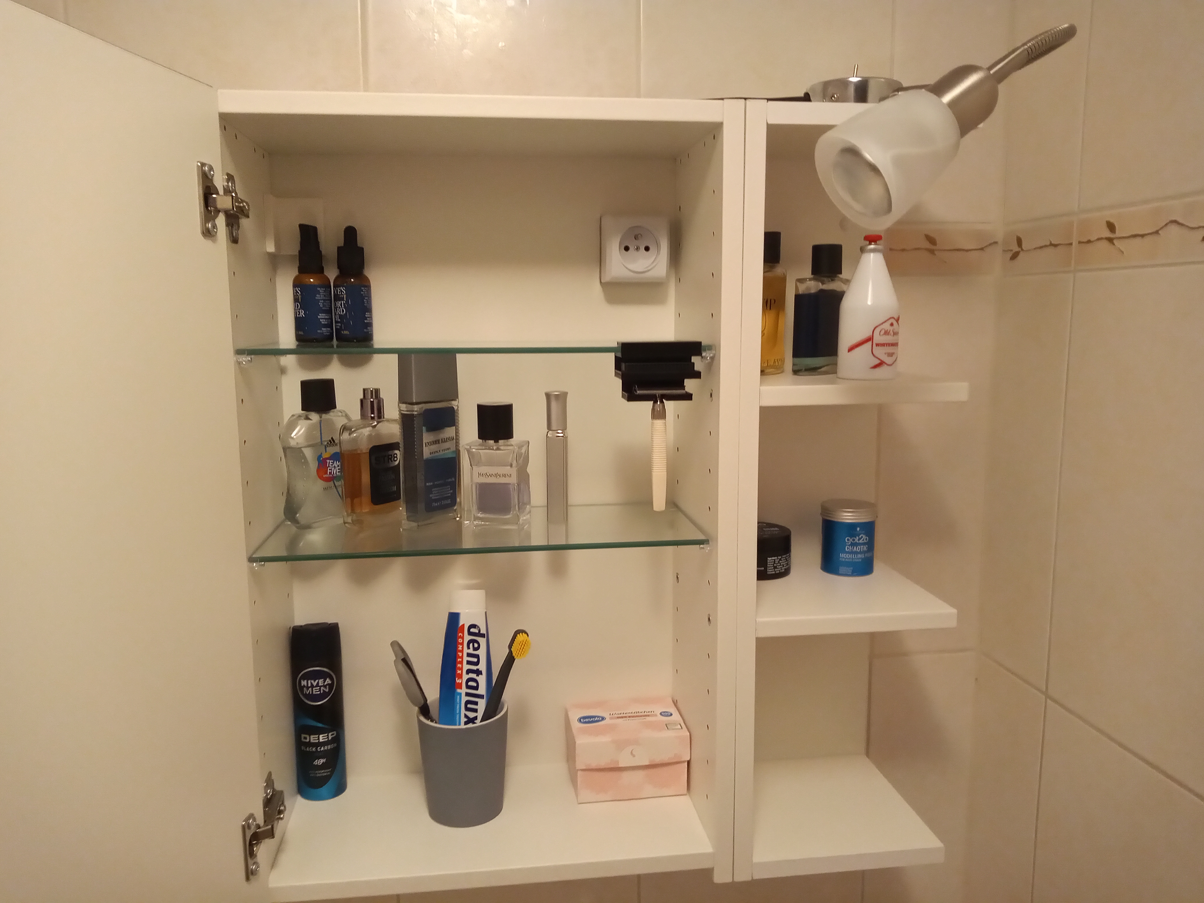 Giá đỡ dao cạo và lưỡi dao cạo IKEA Lillangen