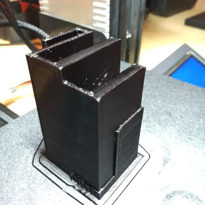 Giá đỡ dao cạo và lưỡi dao cạo IKEA Lillangen