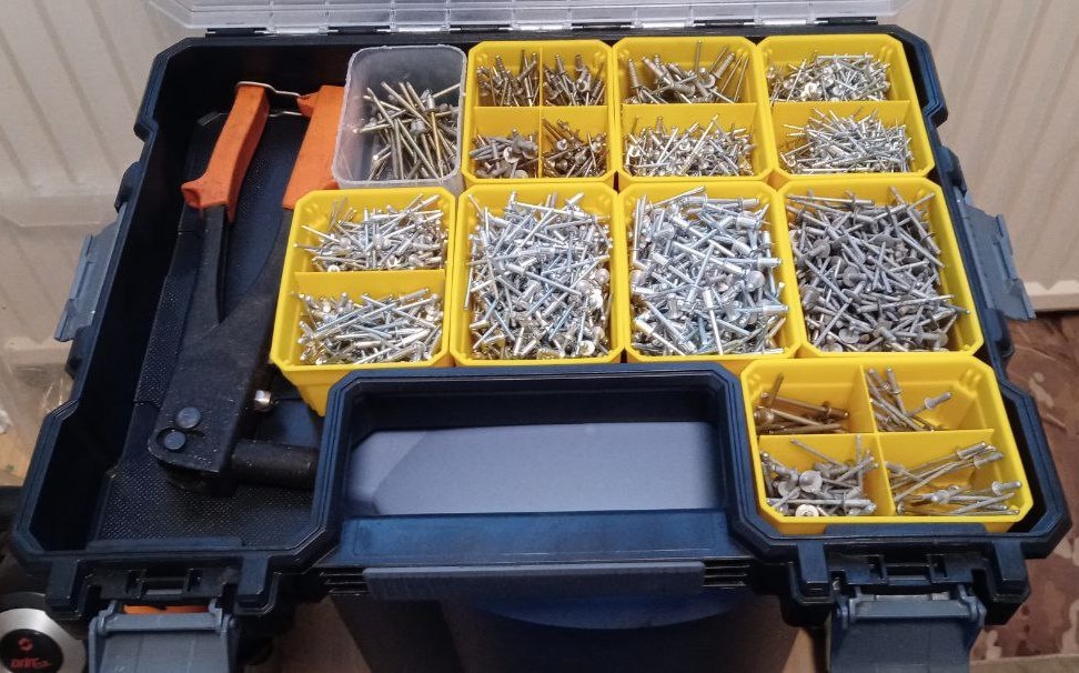 Vách ngăn cho hộp đựng đồ