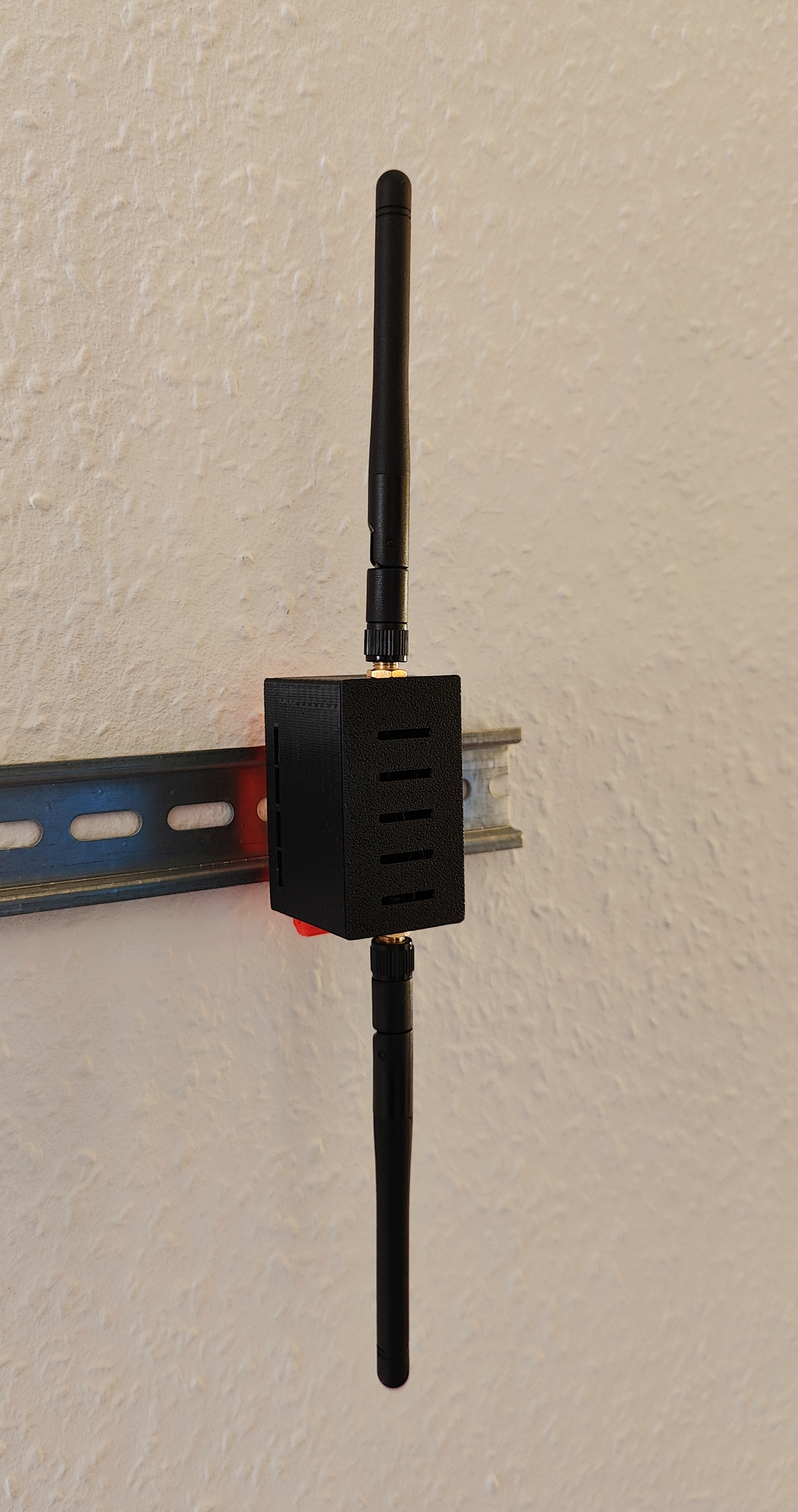 Vỏ Case OpenDTU ESP32 DEVKIT v4