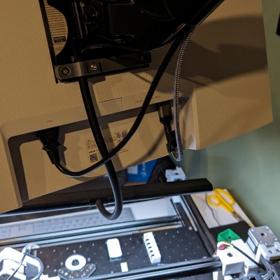 Vesa 100mm 10 mm/12 mm