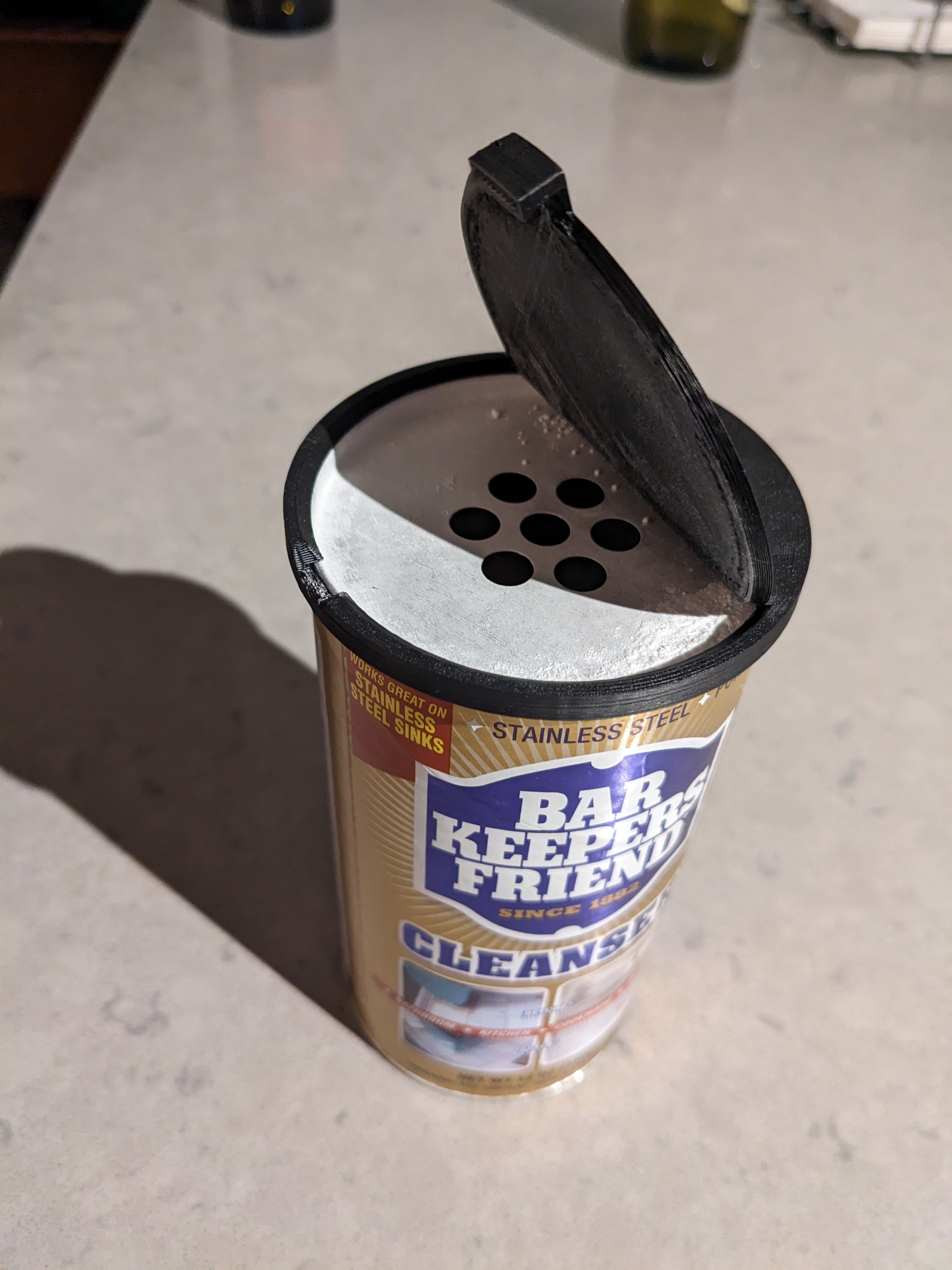 Nắp Gài Cho Hộp Bột Tẩy Rửa Barkeepers Friend