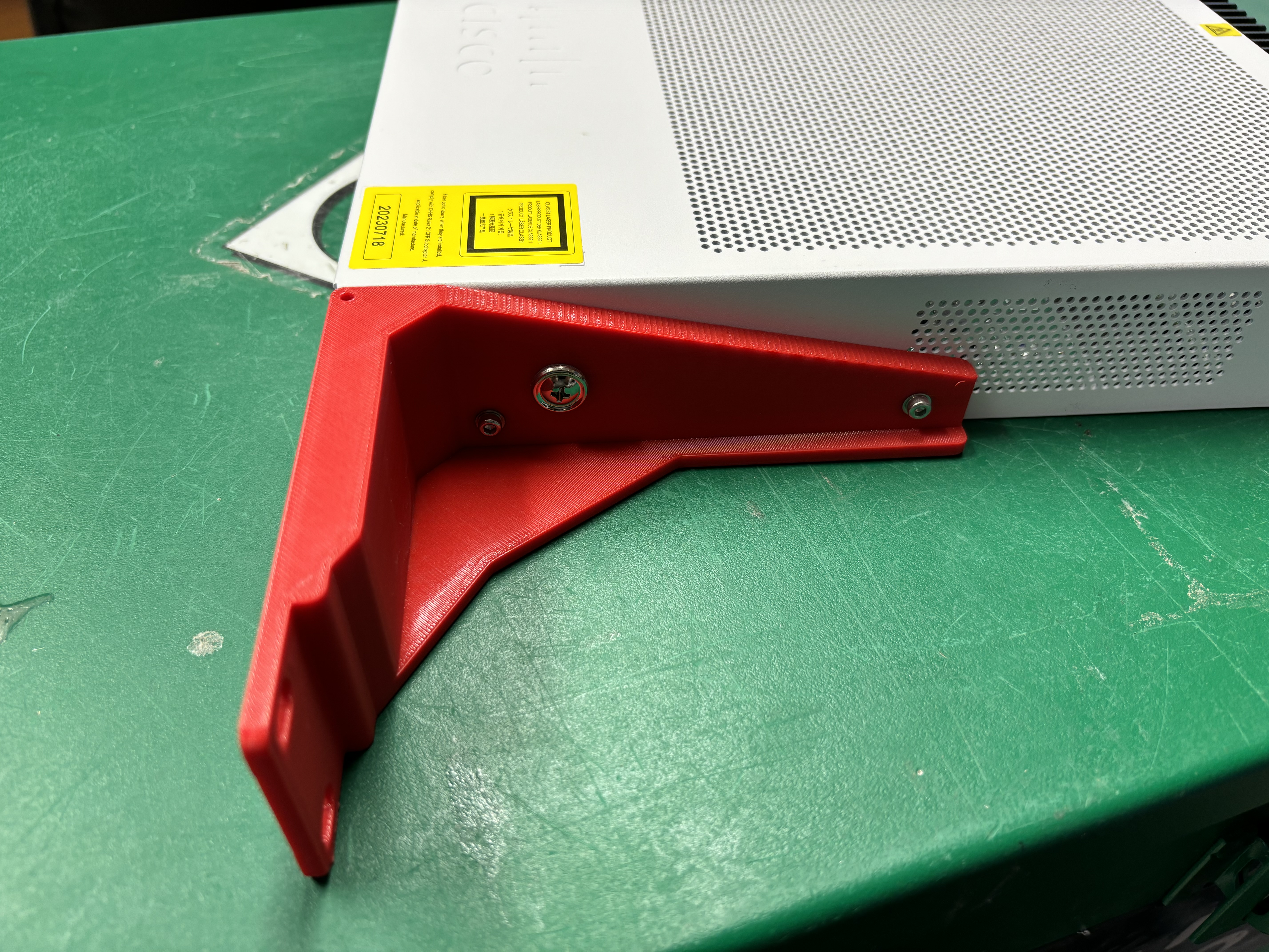 Cánh gắn rack cho Cisco C1000-8P-2G-L