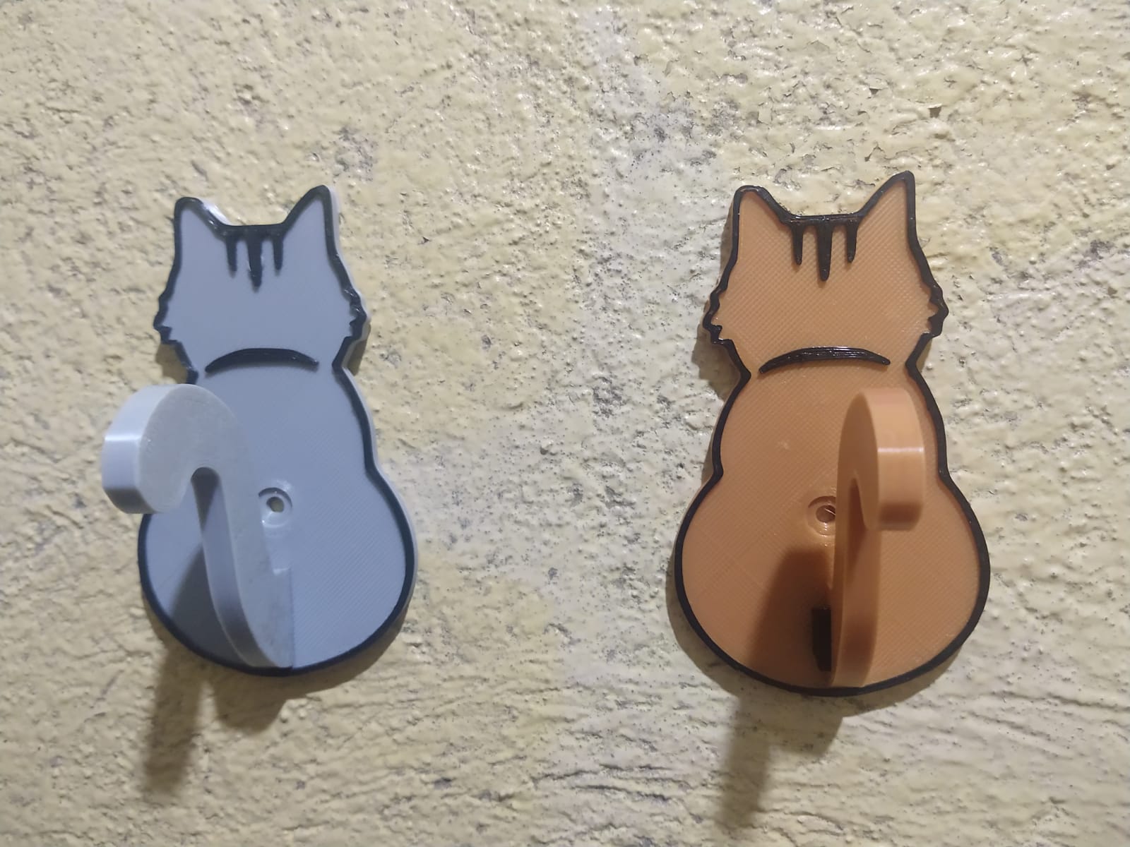 Chân Đế Mèo Con (Kitten Stand)