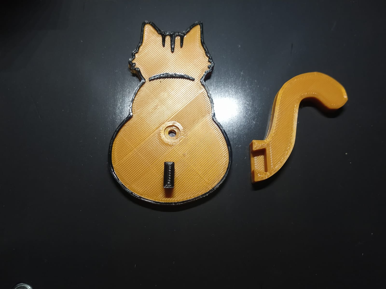 Chân Đế Mèo Con (Kitten Stand)