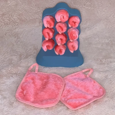 Giá Đỡ Khăn Trang Điểm 10 Khe Cắm