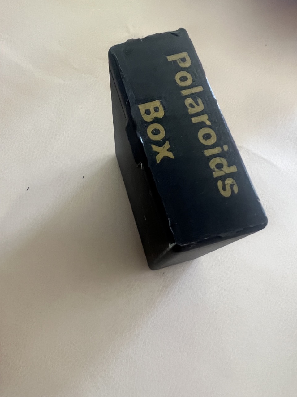 Hộp Đựng Ảnh Polaroid